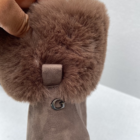 New GUESS Trisia Lug Sole Booties SZ 7 - Picture 7 of 13